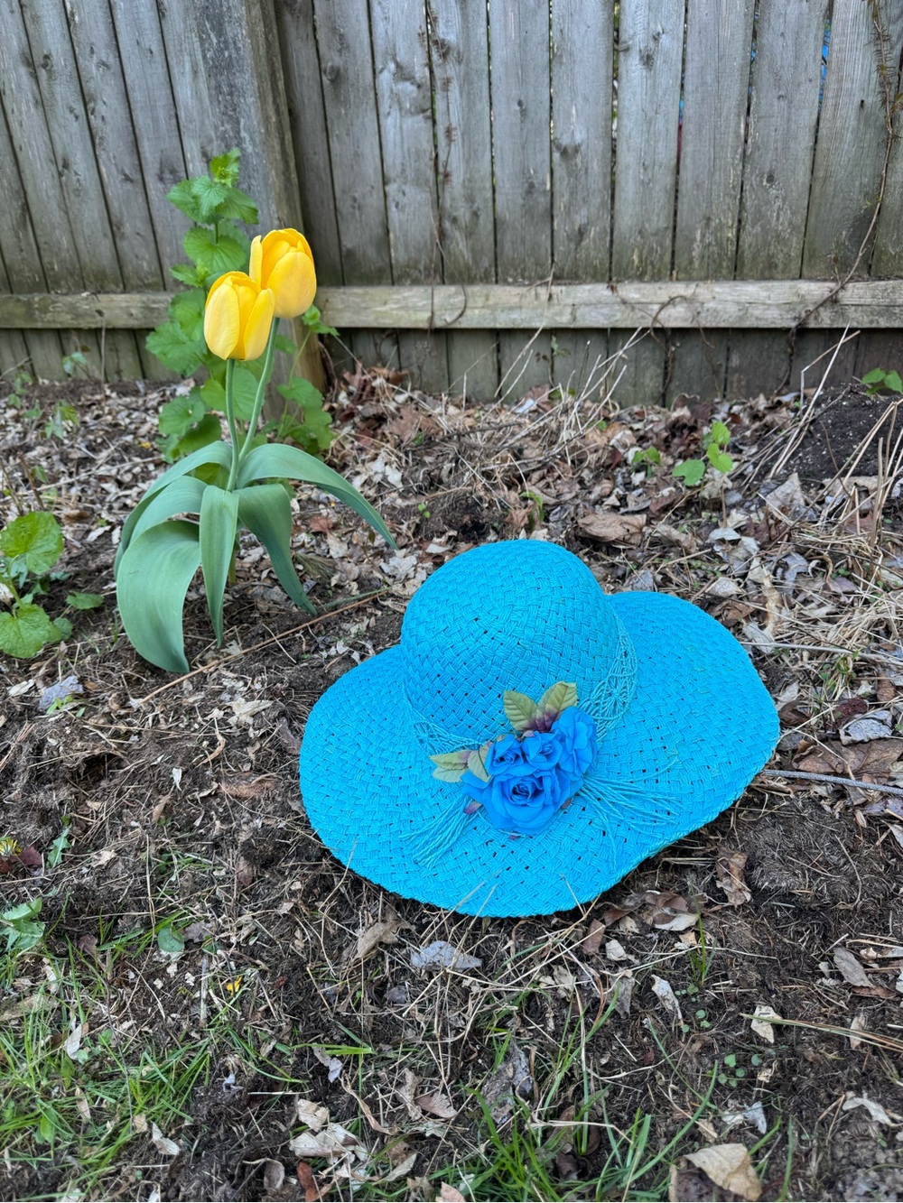 Vintage Blue Wide-Brim Floppy Sun Hat with Floral Accent